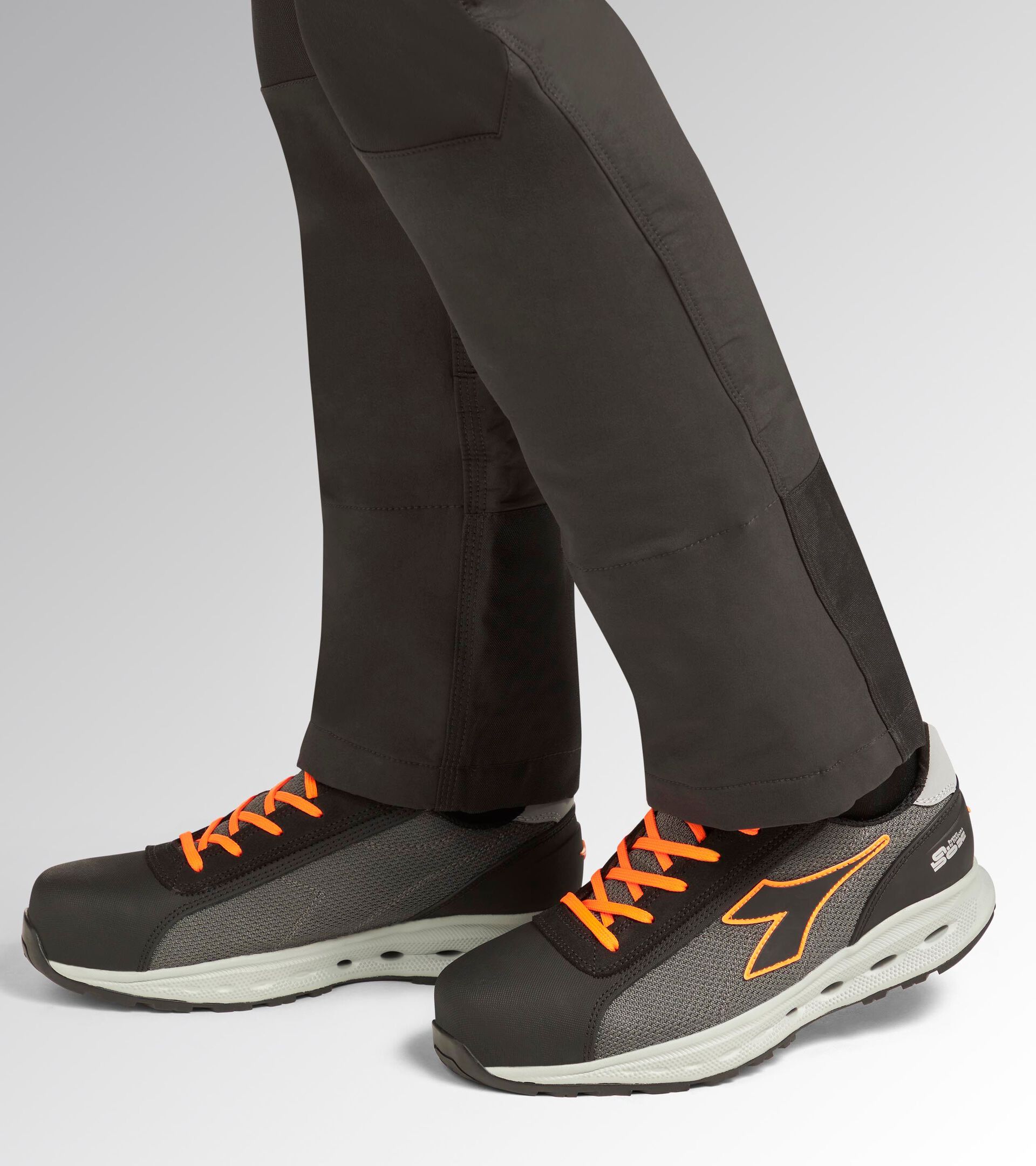 Low-top S1PS safety shoes GLOVE A.BOX LOW PRO S1PS ASPHALT/ORANGE FLUO - Utility