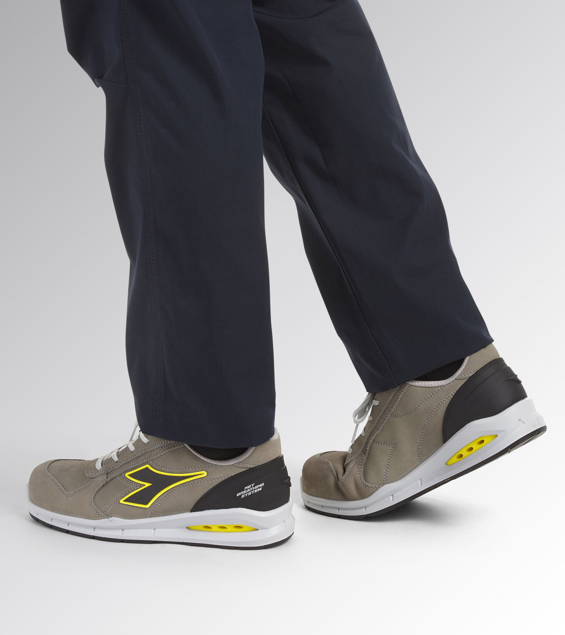 RUN NET AIRBOX LOW S3 SRC, WIND GRAY/WIND GRAY, hi-res