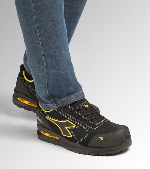 Niedriger Sicherheitsschuh S3S RUN A.BOX MASTER LOW S3S FO SR SC ESD SCHWARZ/SCHWARZ - Utility