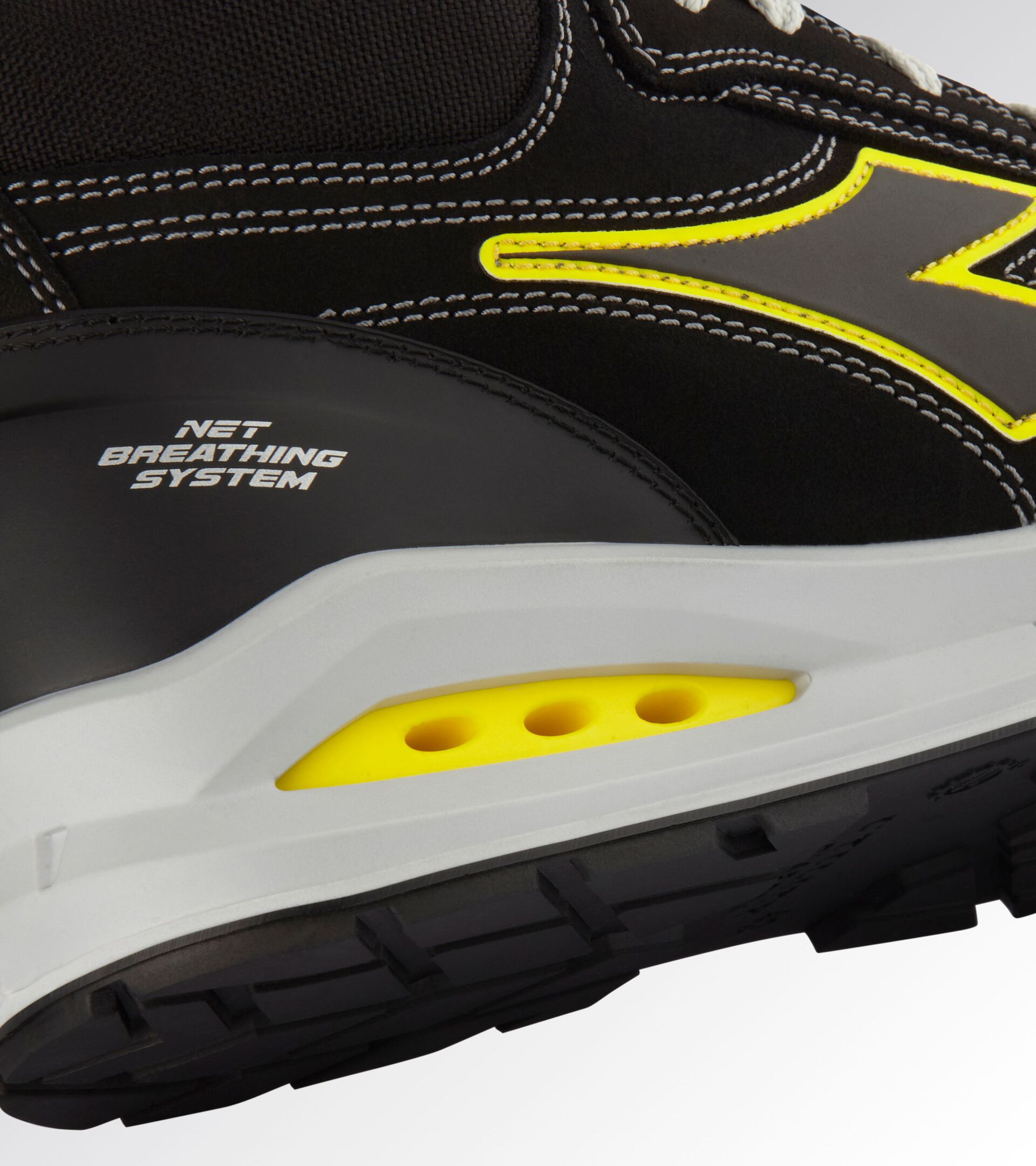 High safety shoe RUN NET AIRBOX MID S3S FO SR BLACK/BLACK - Utility