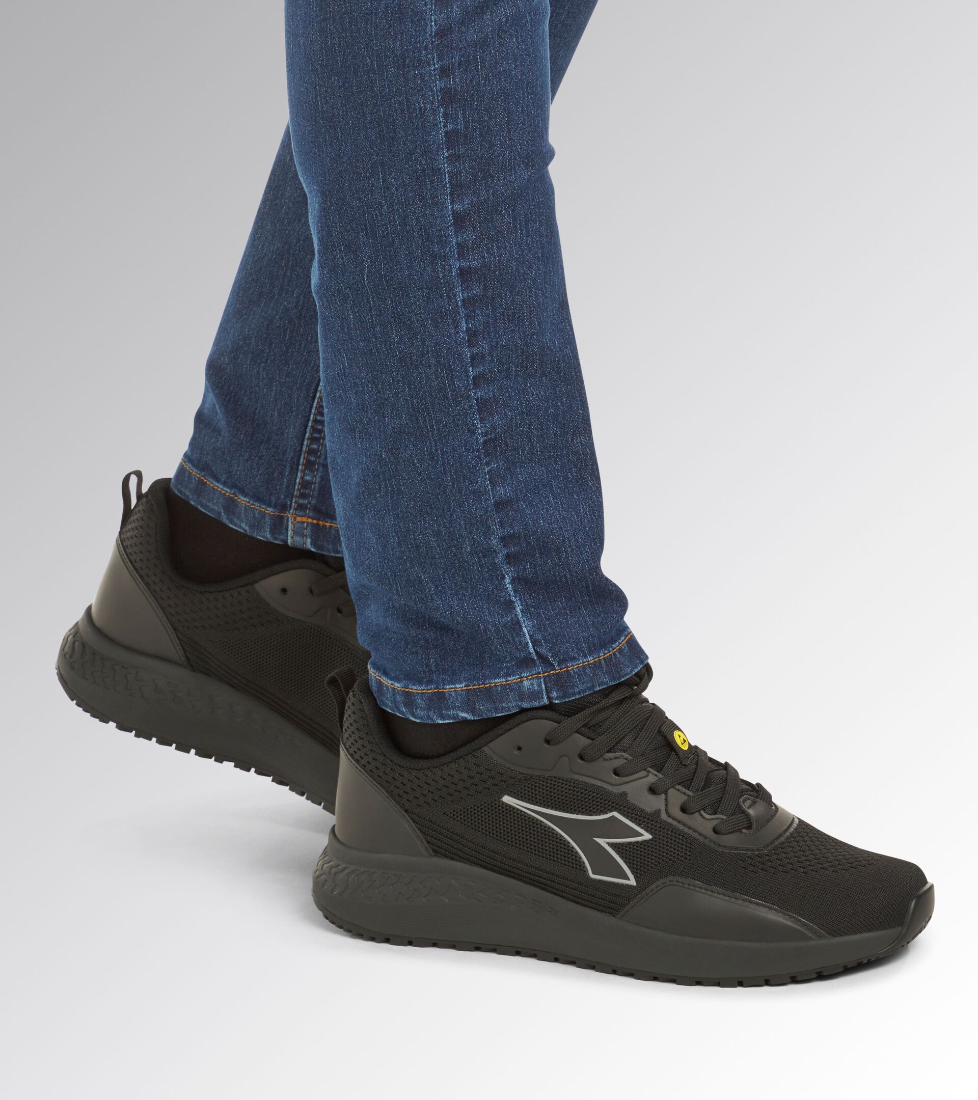 Low-top work shoes CREW EVO O1 SR ESD BLACK - Utility