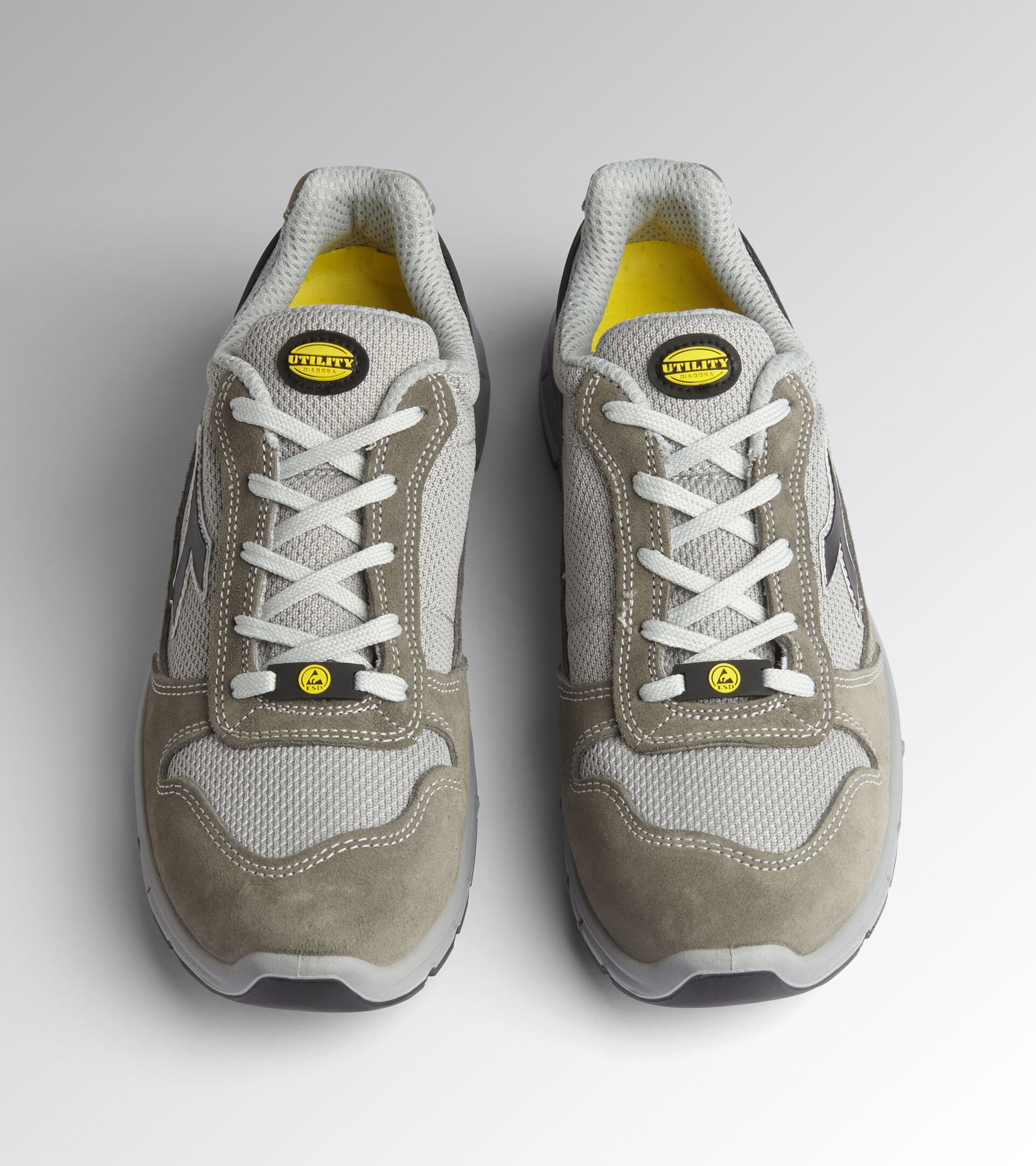RUN TEXT LOW S1P SRC ESD, GRAU BURG/GRAU ALUMINIUM, hi-res