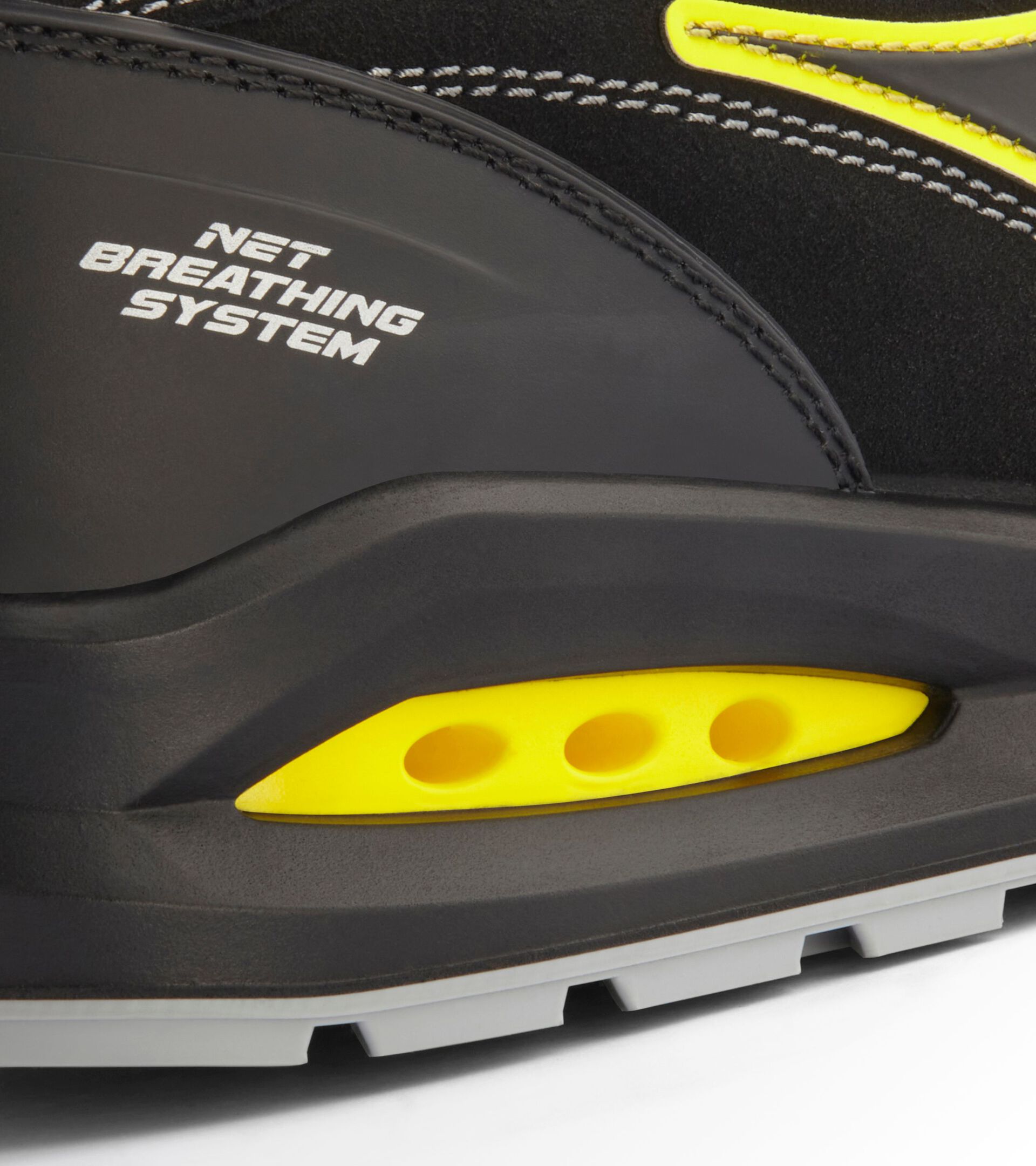 Low safety shoe with BOA Fit micro-metric lacing system RUN NET AIRBOX BOA LOW S3S FO SR BLACK/BLACK - Utility