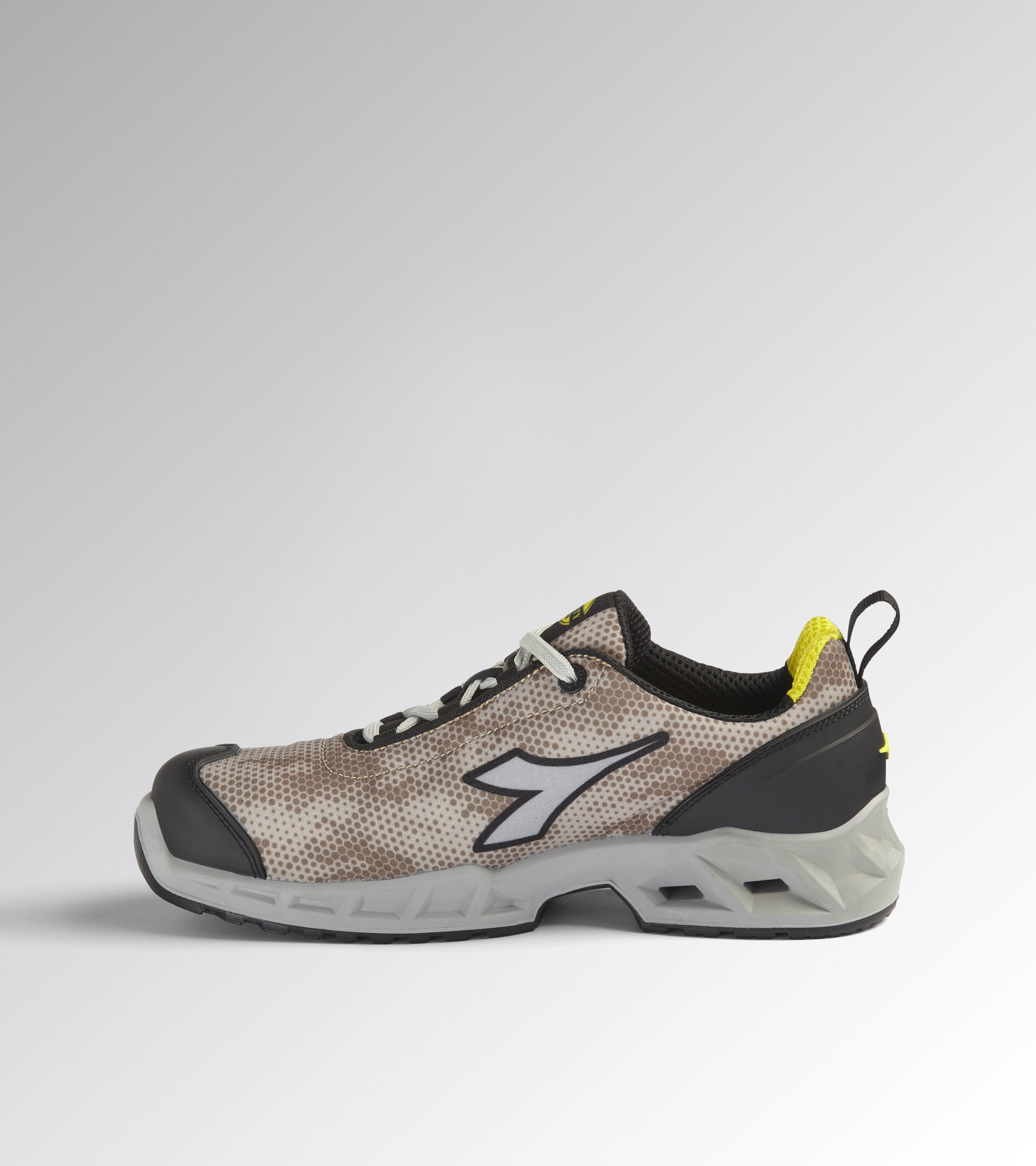 SHARK STABLE IMPACT LOW S1P SRC ESD, MOON ROCK GRAY/BLACK, hi-res