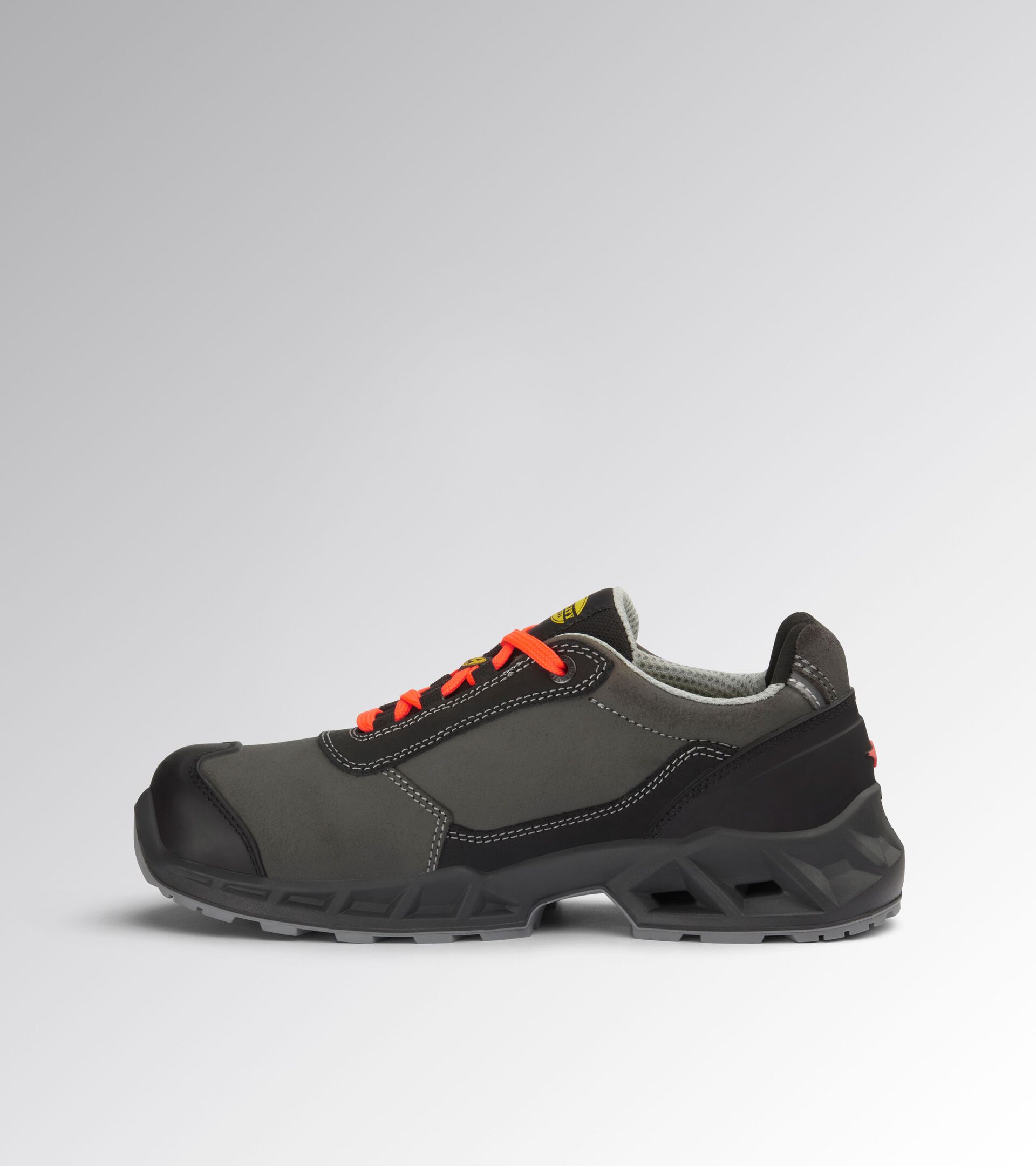 Low safety shoe SHARK STABLE IMPACT LEATHER LOW S3S FO SR SC ESD BLACK/RED FLUO - Utility