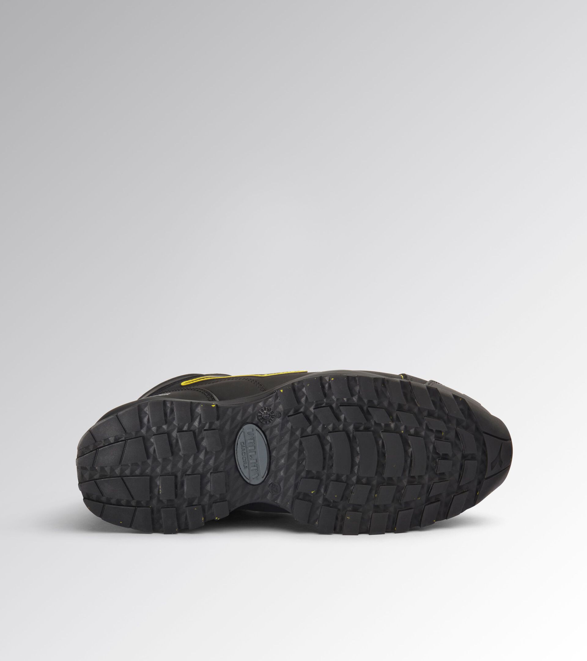 High safety shoe GLOVE MDS MASTER MID S3S FO HRO SR SC ESD BLACK - Utility