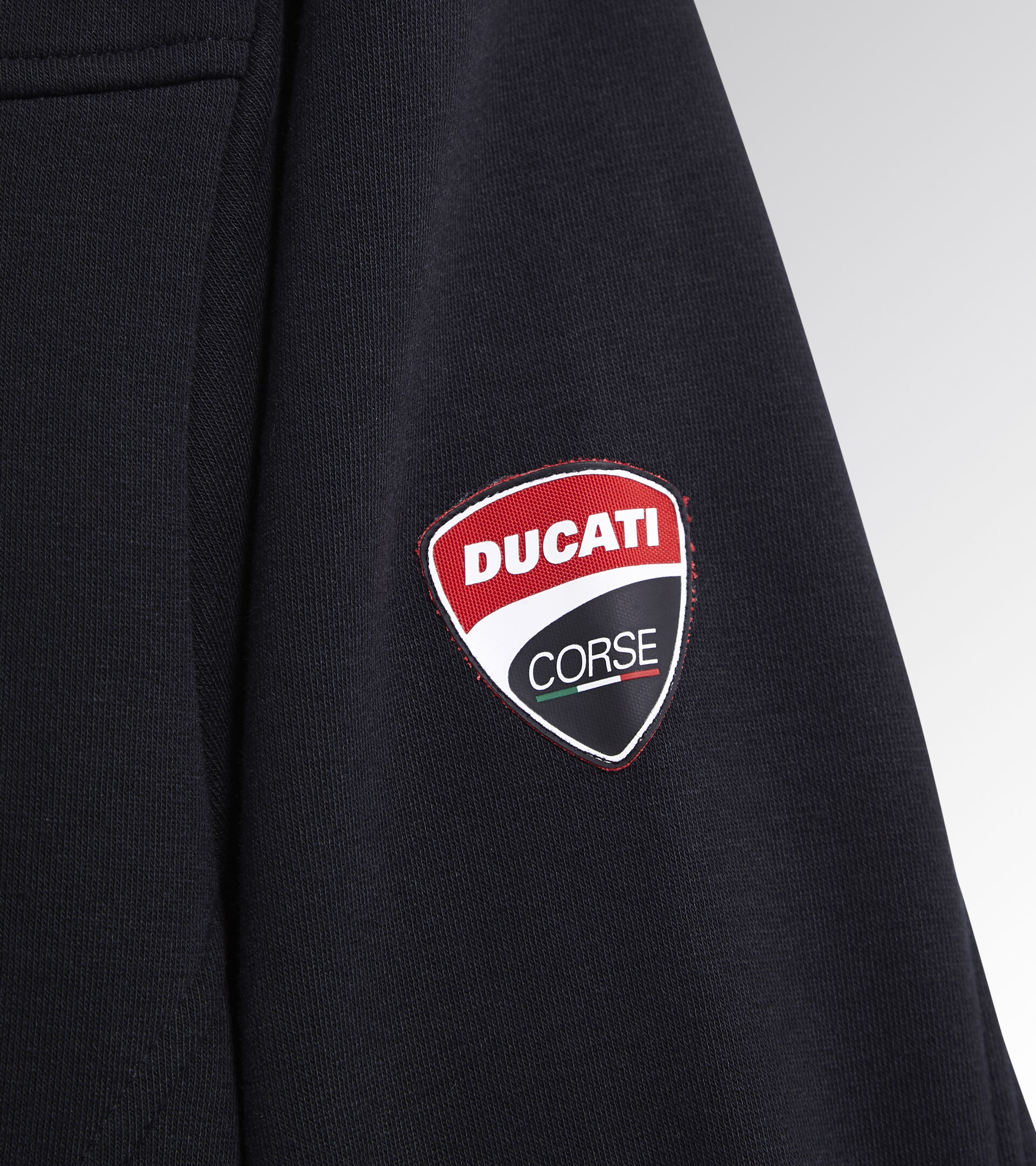 Sweat-shirt -  Diadora Utility x Ducati Corse SWEATSHIRT FZ DUCATI NOIR - Utility