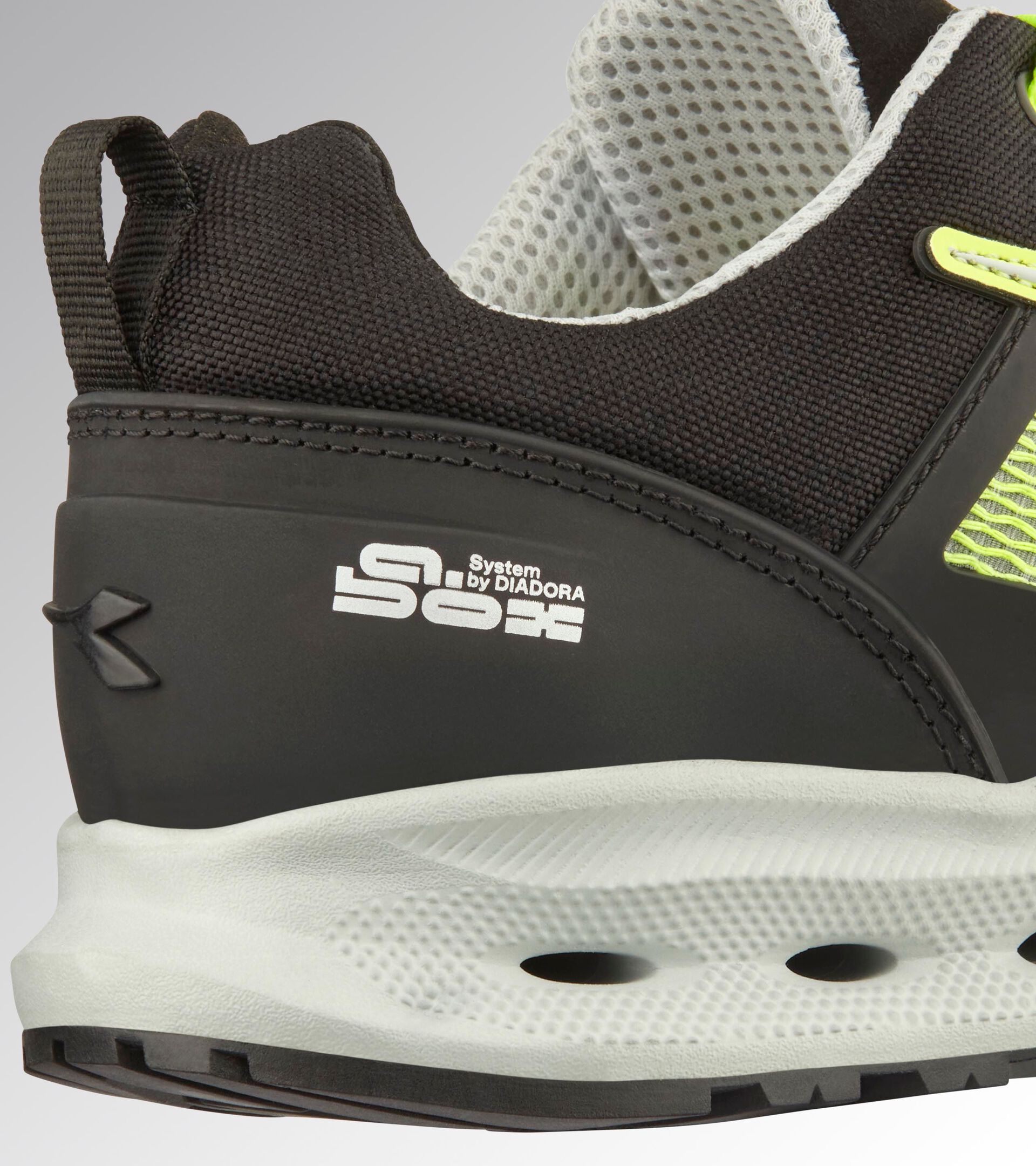 Calzado bajo de seguridad S1PS GLOVE A.BOX LOW GHOST S1PS NEGRO/AMARILLO FL - Utility