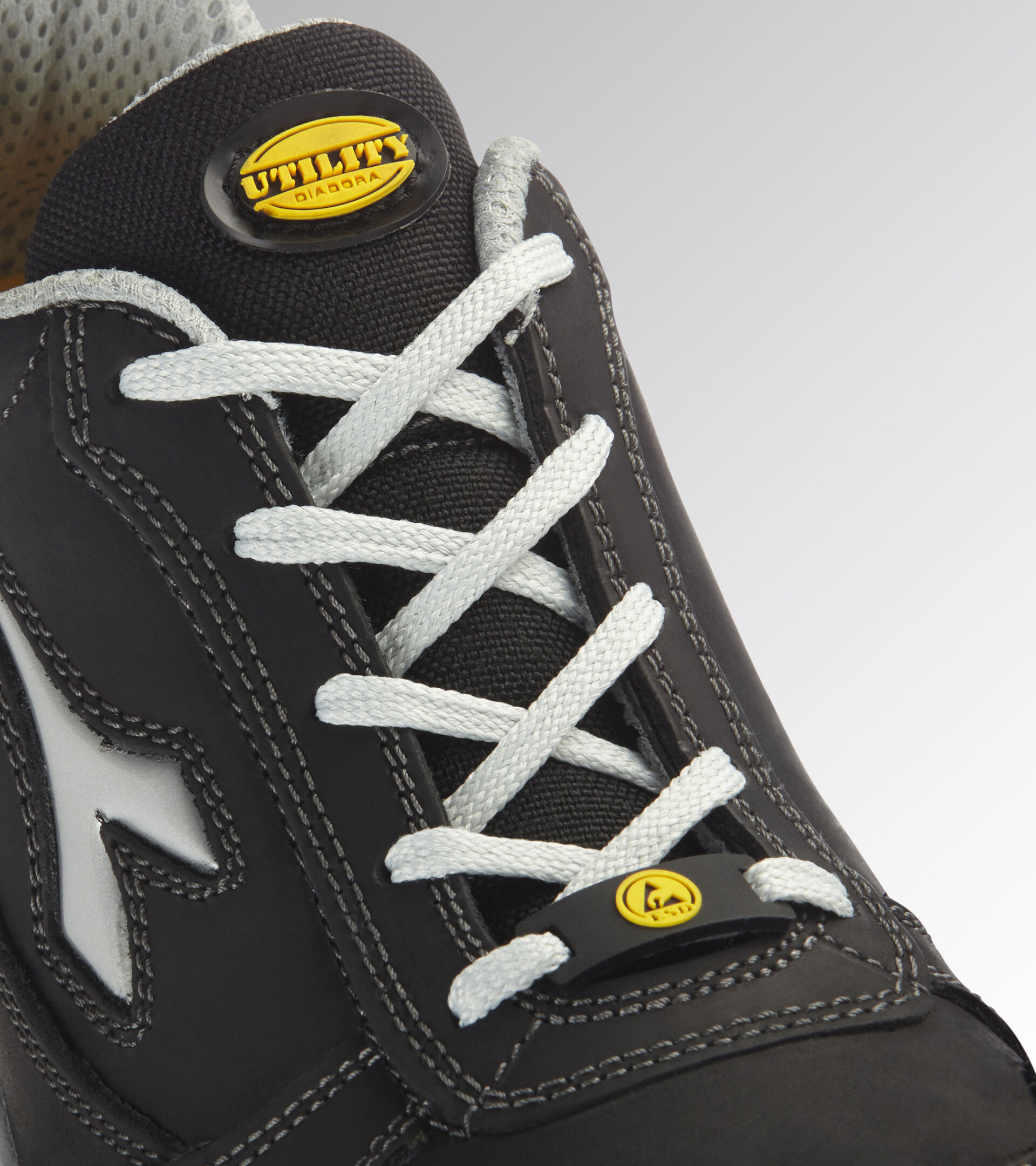 Low safety shoe RUN LOW S3 SRC ESD BLACK - Utility