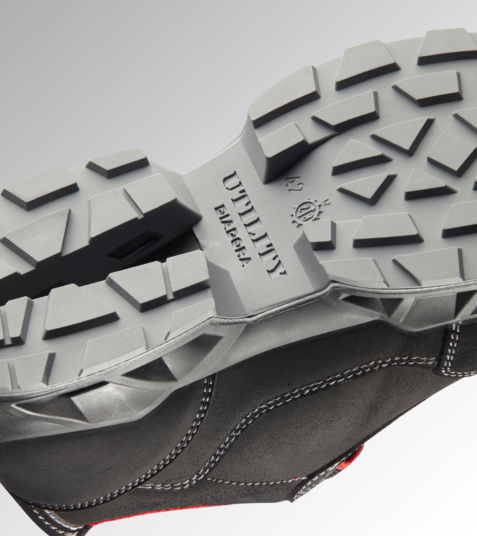 Low safety shoe - Diadora Utility x Ducati Corse SHARK ENGINE LOW S3S FO SR ESD BLACK/RED - Utility
