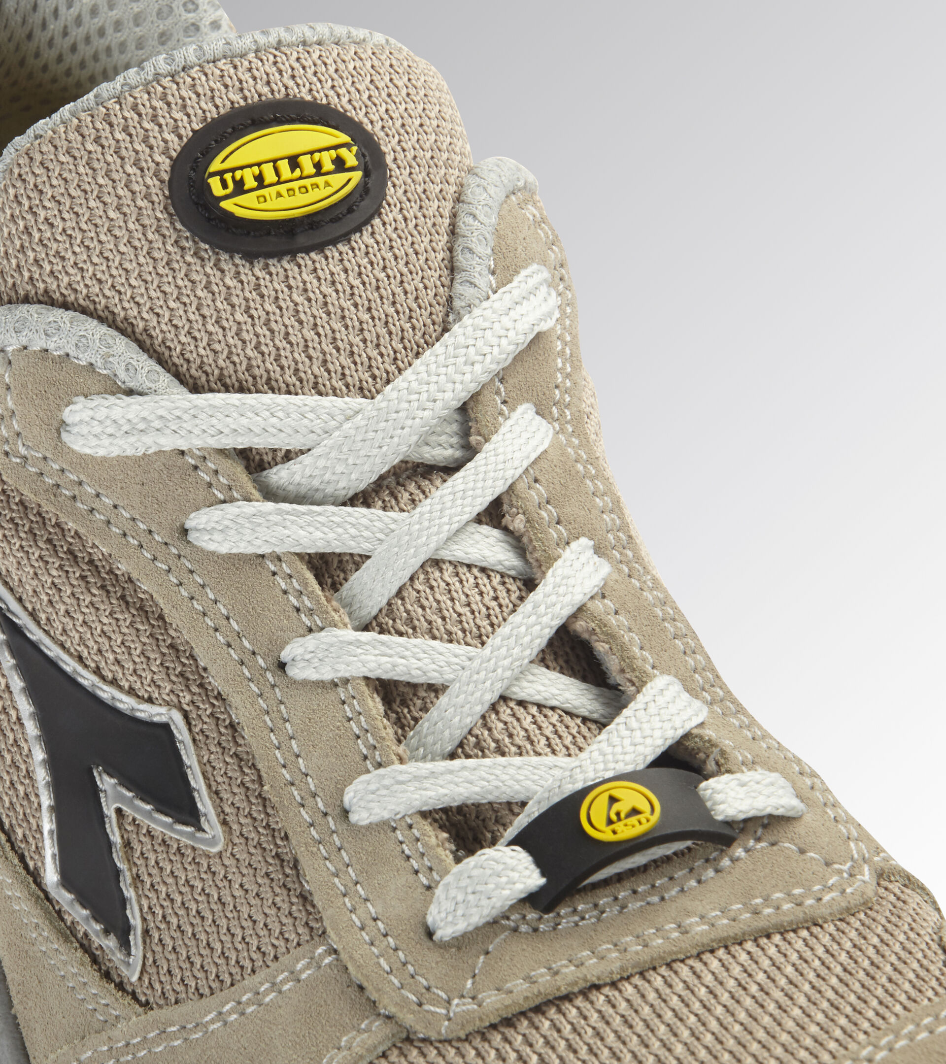 RUN TEXT LOW S1P SRC ESD, SAND/SAND, hi-res