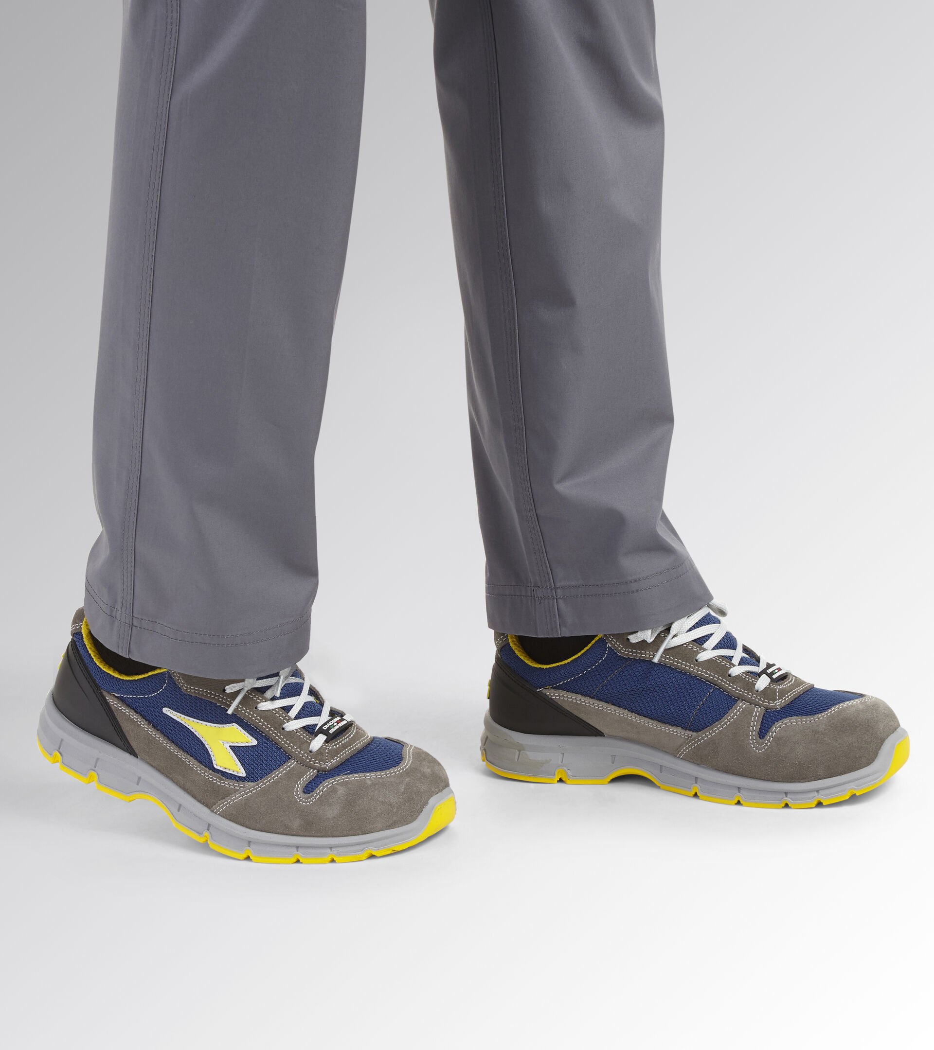 RUN G TEXTILE LOW S1P SRC, GRAUE BURG/BLAU BANNER, hi-res