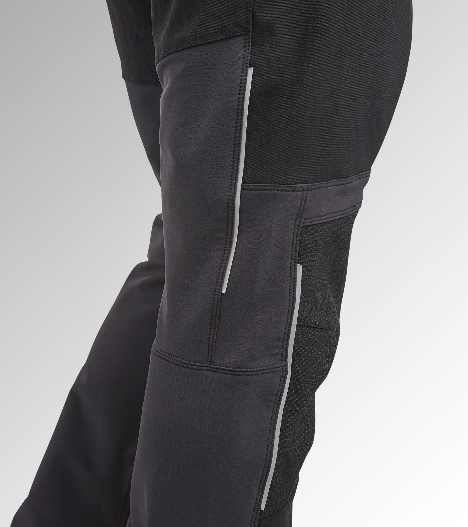 PANT HYBRID CARGO, BLACK/PHANTOM, hi-res