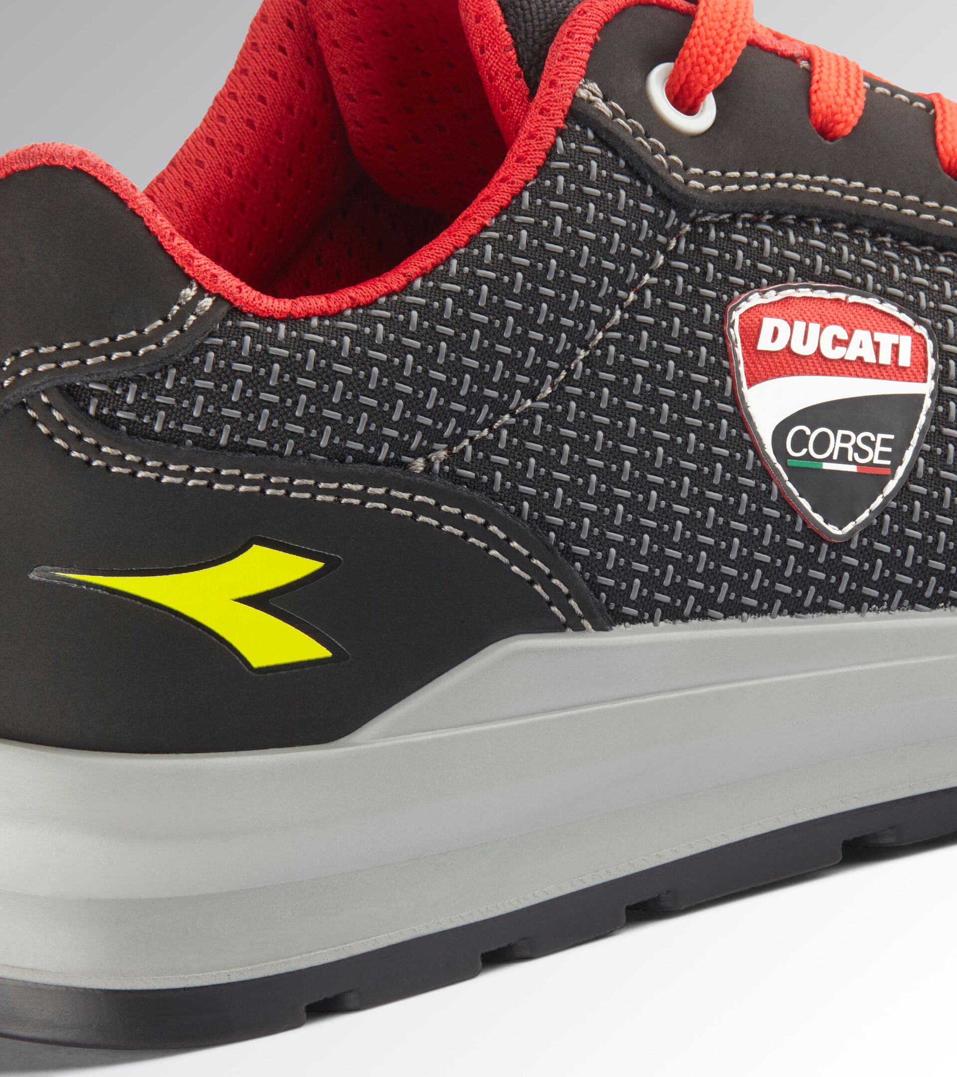 Low safety shoe - Diadora Utility x Ducati Corse SPEEDY RACE LOW S3S FO SR SC MET FREE BLACK/GRAY (C2541) - Utility