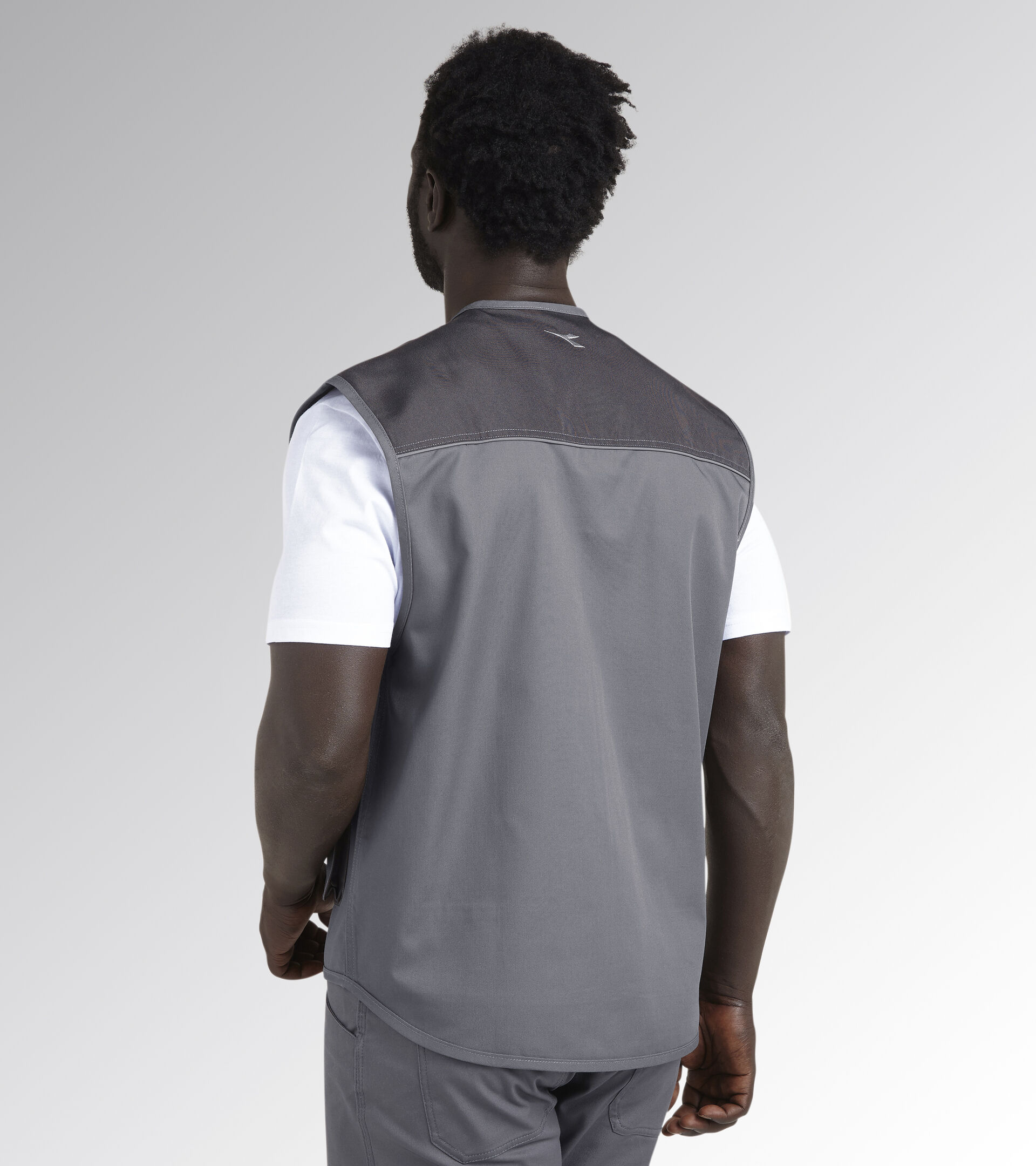 Chaleco de trabajo VEST MOVER GRIS ACERO - Utility