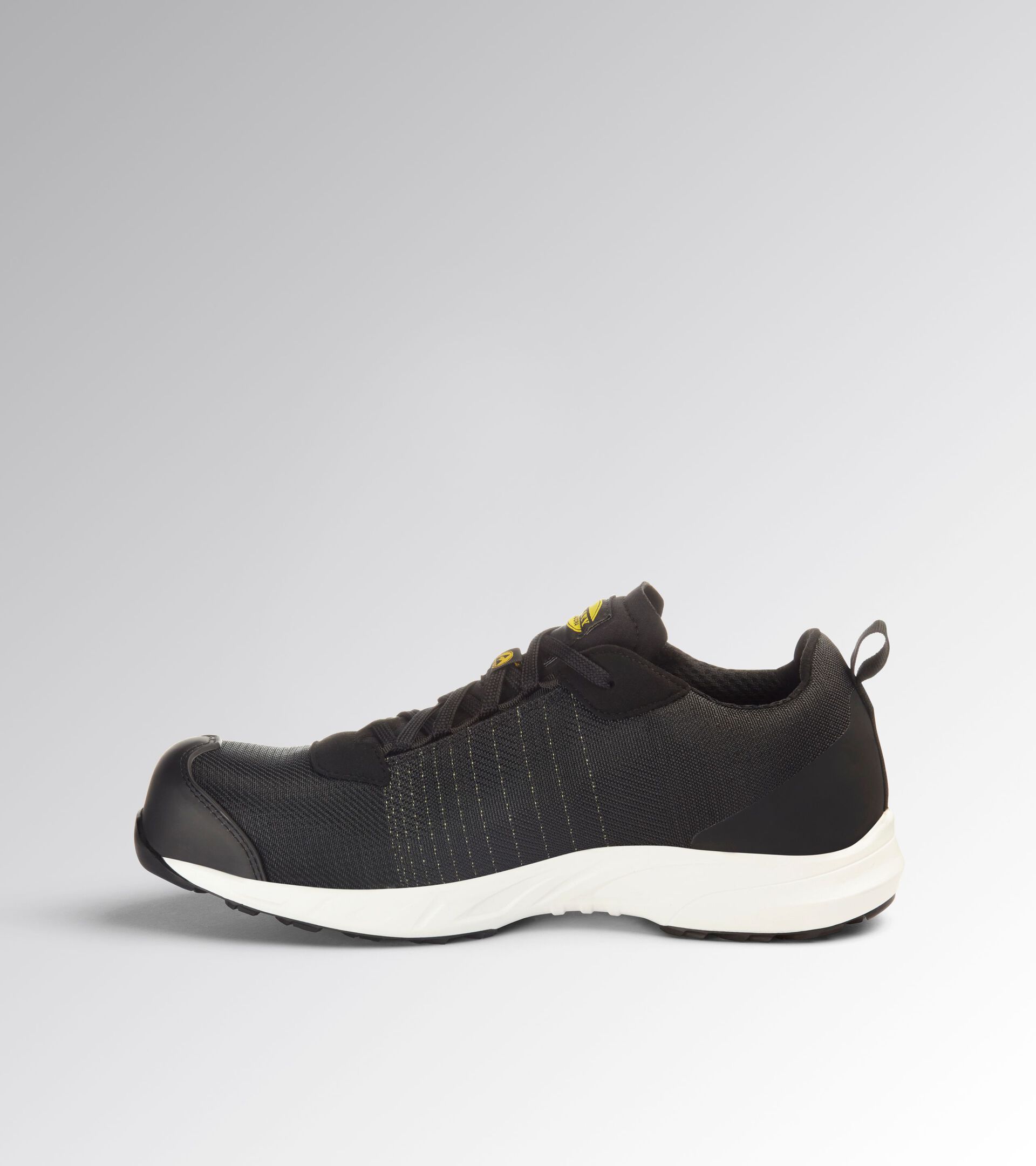 Low safety shoe FLY LITEBASE MATRYX LOW S3L FO SR HRO SC ESD BLACK /WHITE - Utility