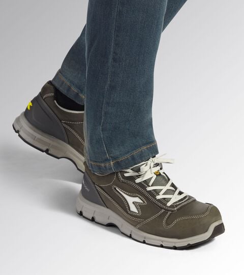 Niedriger Arbeitsschuh RUN LOW S3S FO SR ESD FELSGRAU - Utility