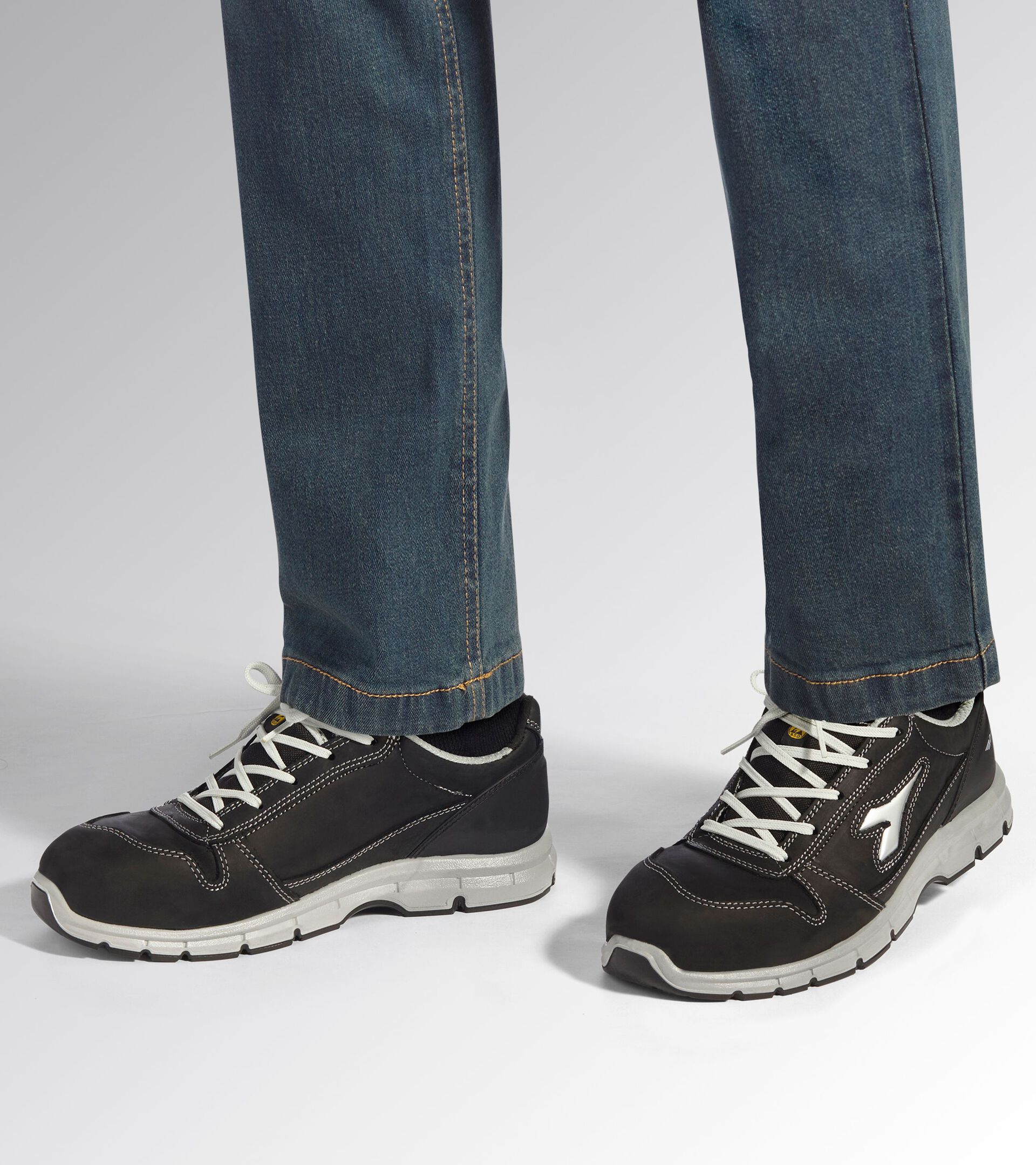 Niedriger Arbeitsschuh RUN LOW S3S FO SR ESD SCHWARZ - Utility