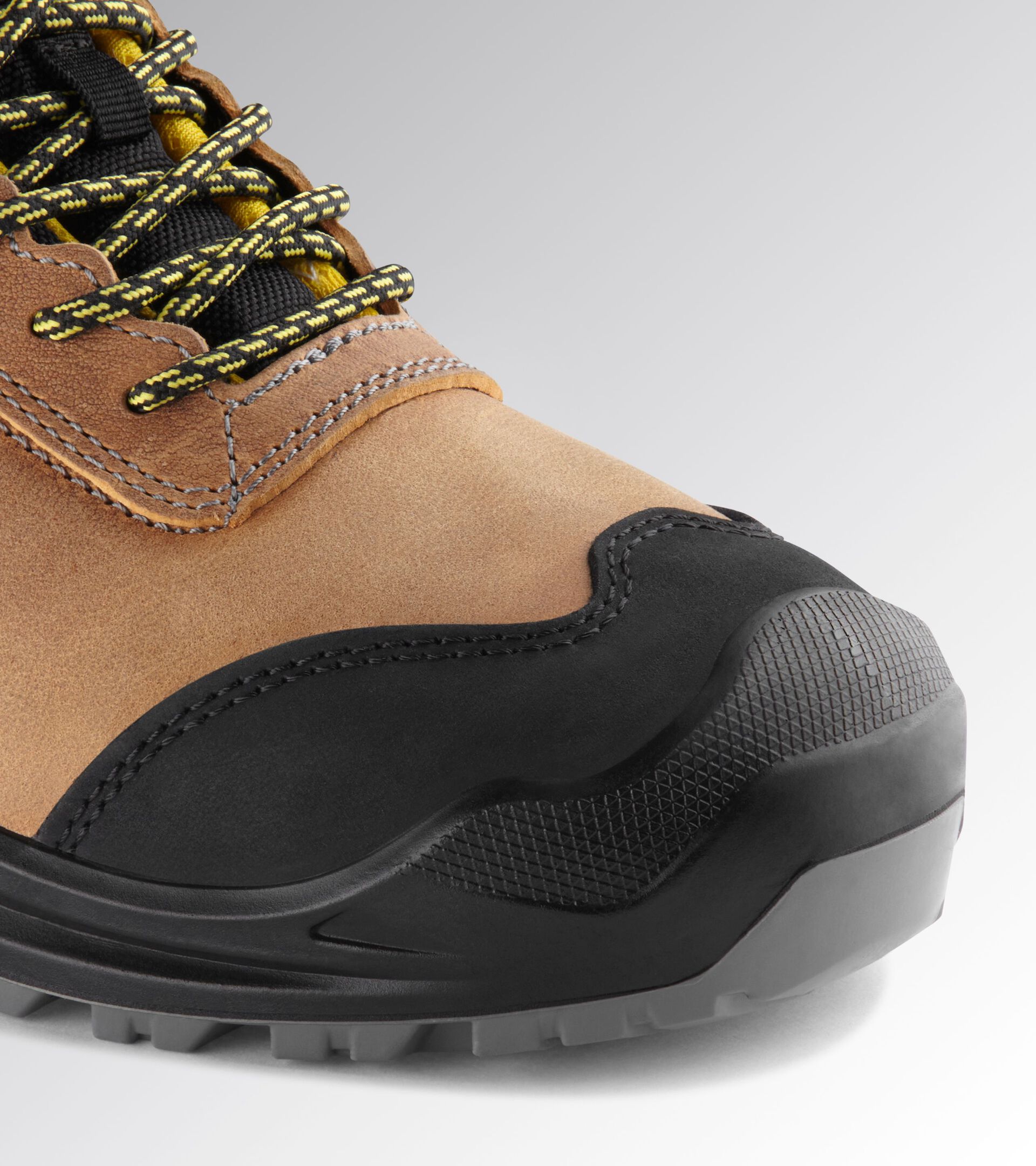 Low safety shoe CLASSIC LOW S3S FO SC LG SR DARK BROWN (30050) - Utility