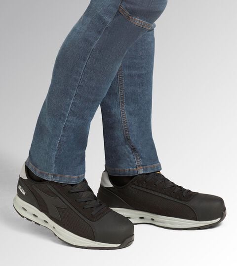 Chaussures de s&eacute;curit&eacute; basses S1PS GLOVE A.BOX LOW PRO S1PS NOIR - Utility