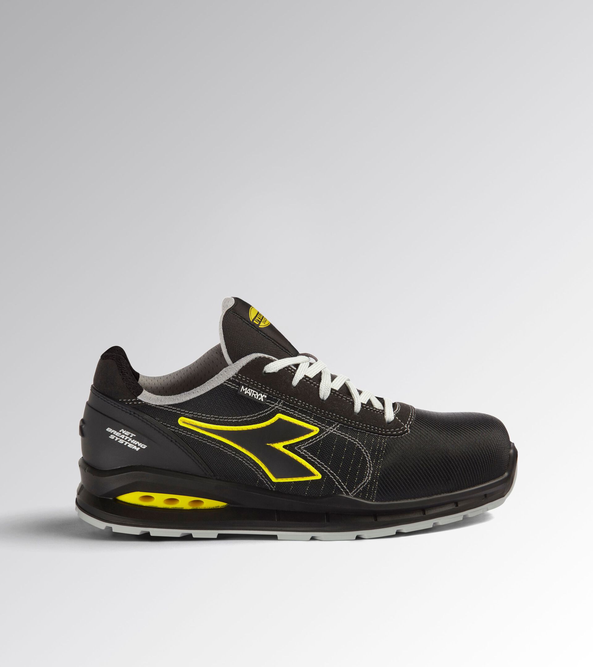 Low safety shoe RUN NET AIRBOX MATRYX LOW S3S FO SR SC BLACK/BLACK - Utility