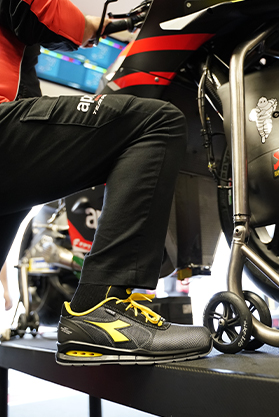 Diadora aprilia on sale